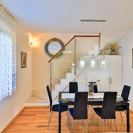 Апартаменты Apartman Toni